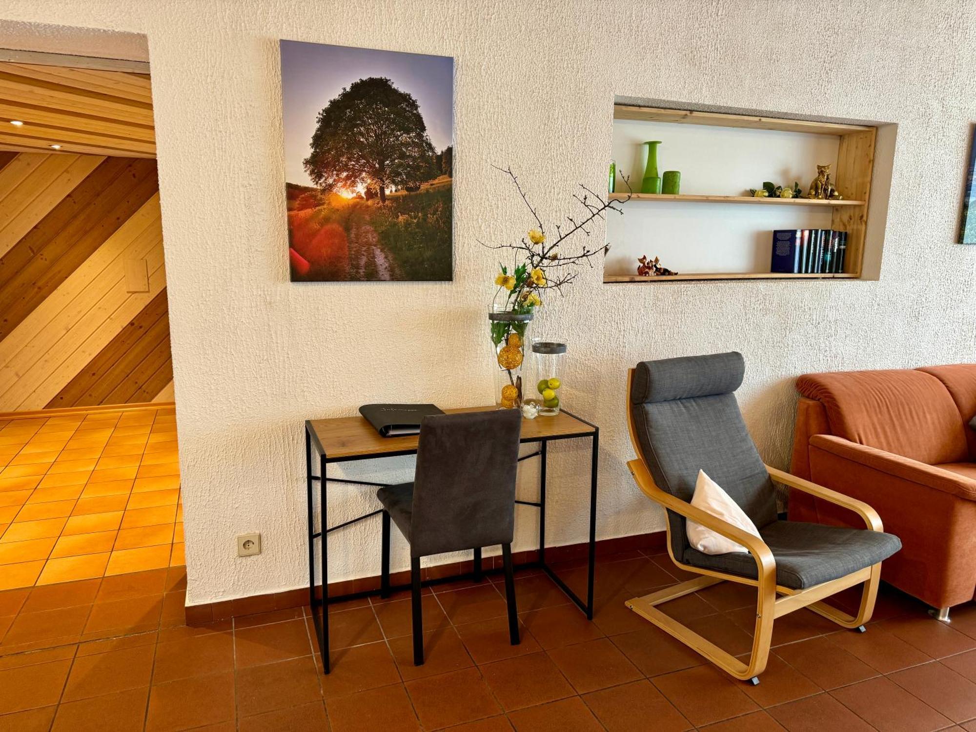 Schwabennestle - Ferienwohnung Albstadt-Onstmettingen Exteriör bild